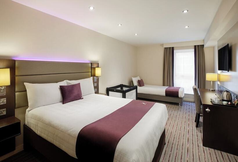 Hotel Premier Inn Guernsey St Peter Port (admiral Park)