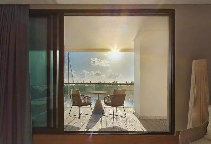 Hotelli Sls Playa Mujeres   All Inclusive Collection