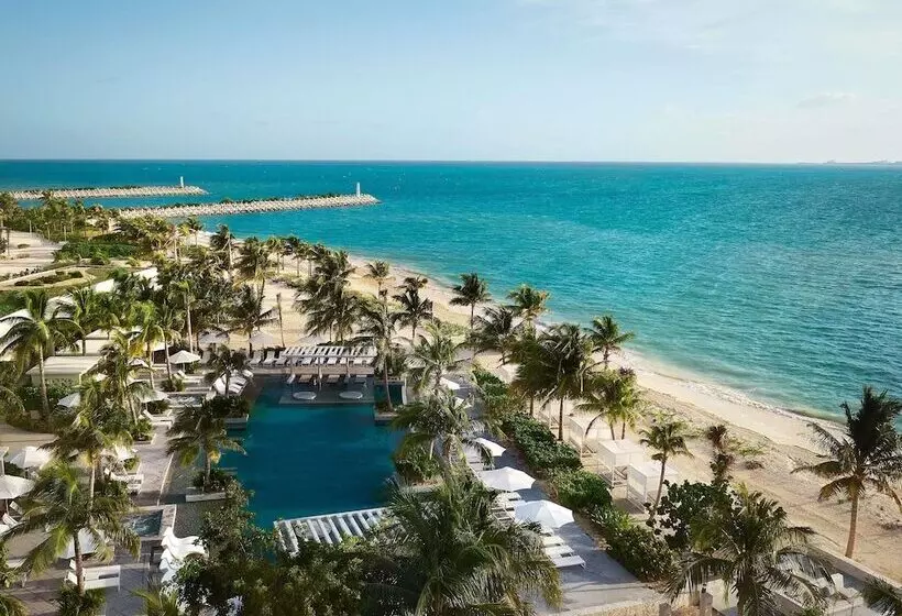 Hotelli Sls Playa Mujeres   All Inclusive Collection