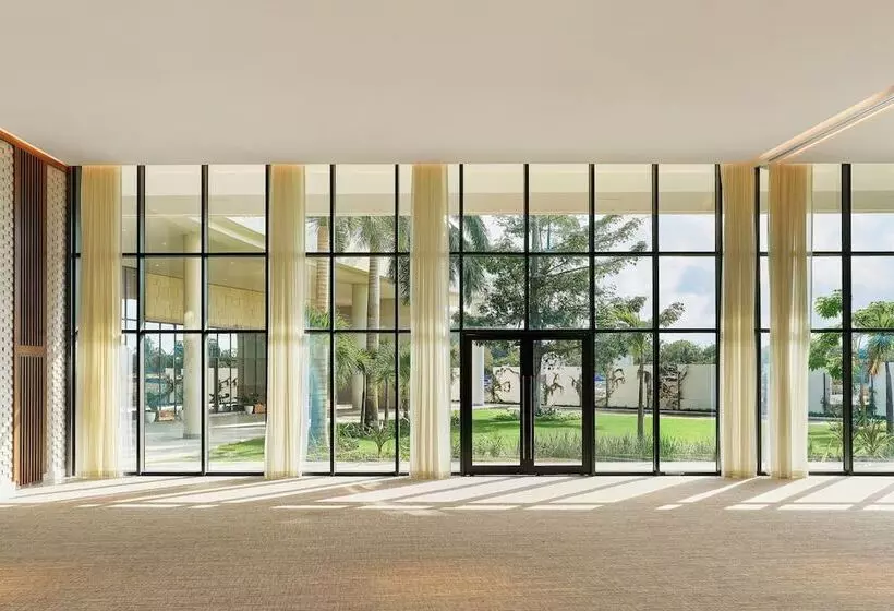 Hotelli Sls Playa Mujeres   All Inclusive Collection