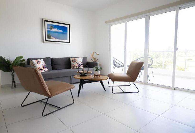 استراحتگاه Ka Romana Residences