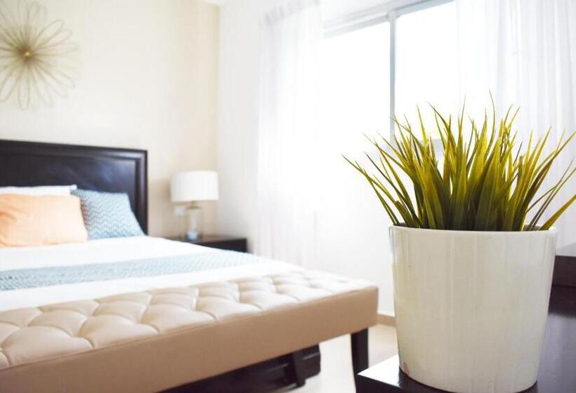 استراحتگاه Ka Romana Residences