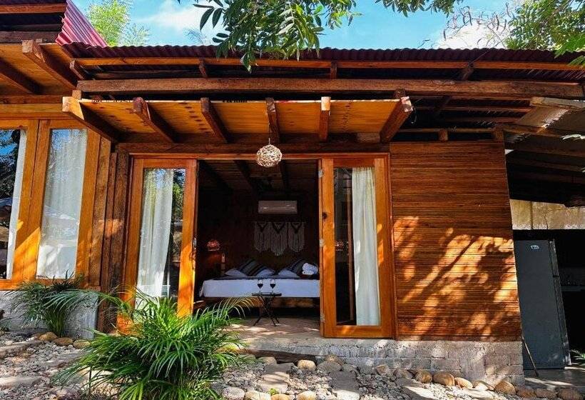 酒店 Cabañas & Glamping Punta Surf