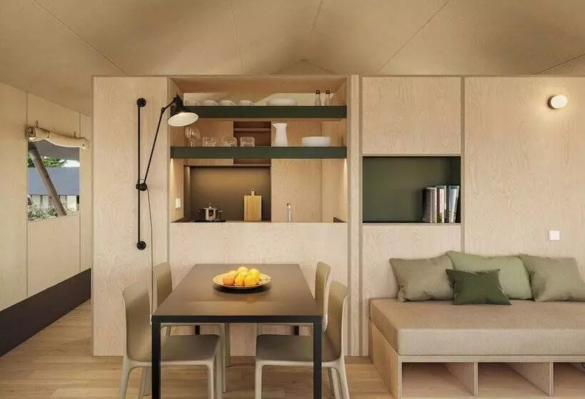 Hotelli Wecamp Cádiz