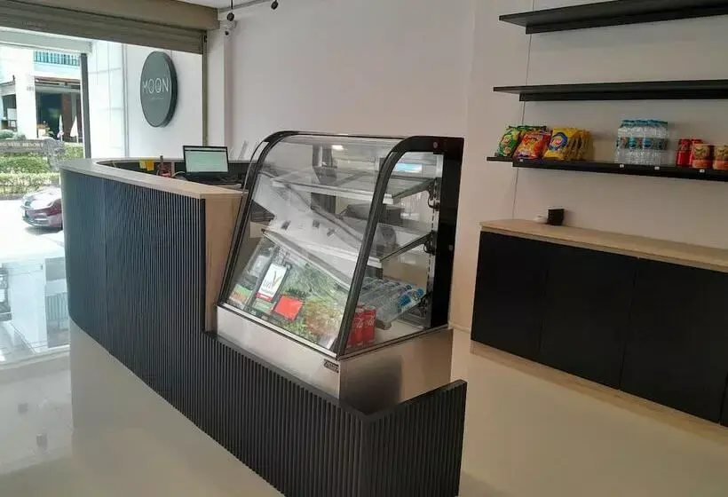 ホテル Moon Budget