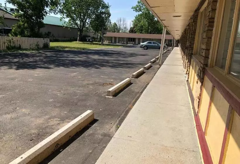 Grand Motel