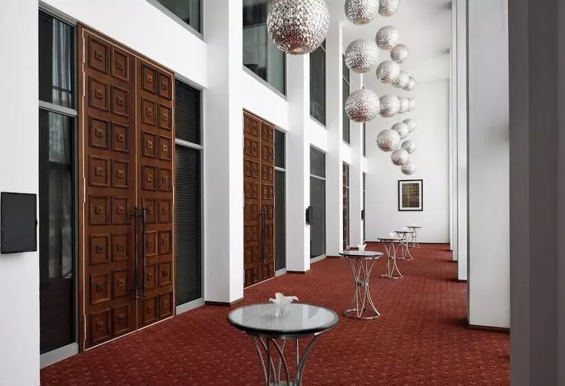 Hotelli Accra Marriott