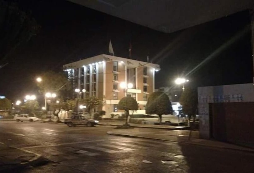 هتل Hospedaje Centro