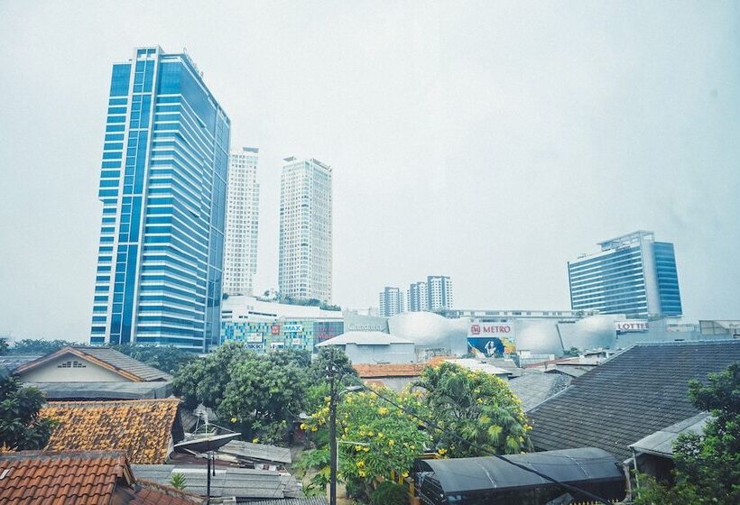 Hotel Sarkawi Residence