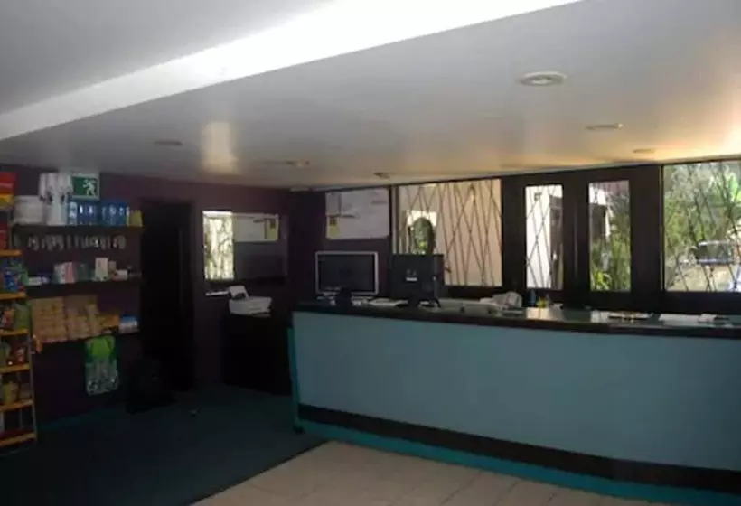 Hotelli Suites Royal