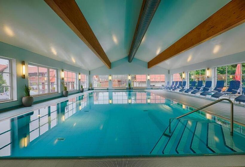 Отель Tanzbuche