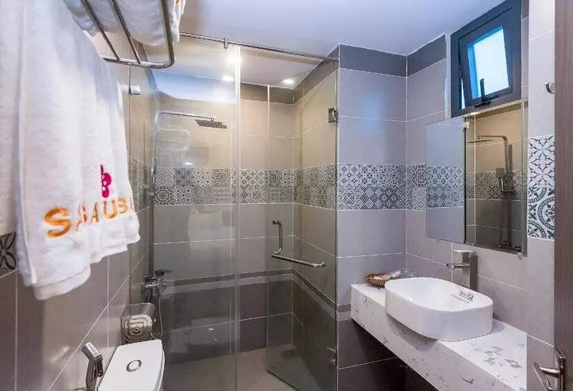 The Shann Hotel Danang
