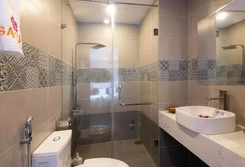 The Shann Hotel Danang