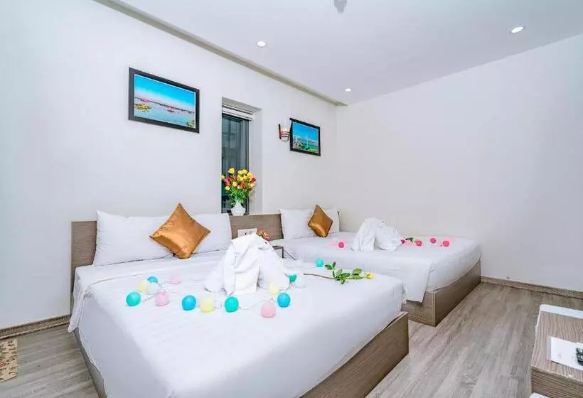 The Shann Hotel Danang