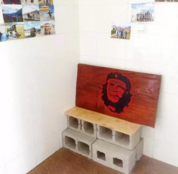 Retkeilymaja Beret B & B