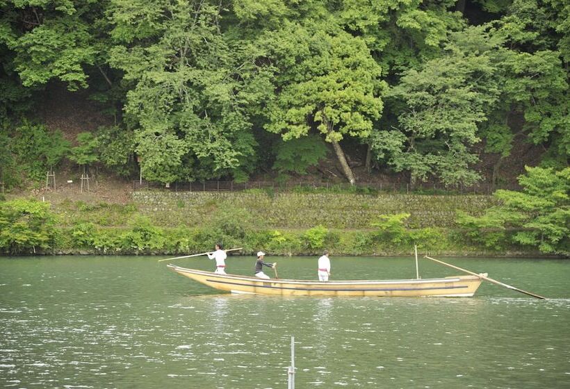 הוסטל Cafetel Kyoto Sanjo For Ladies