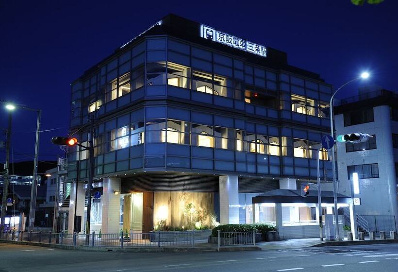 הוסטל Cafetel Kyoto Sanjo For Ladies