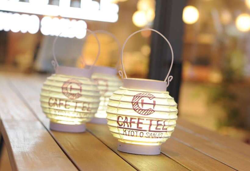 הוסטל Cafetel Kyoto Sanjo For Ladies