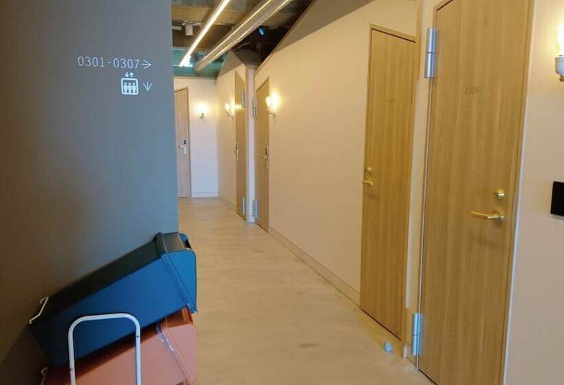 הוסטל Cafetel Kyoto Sanjo For Ladies