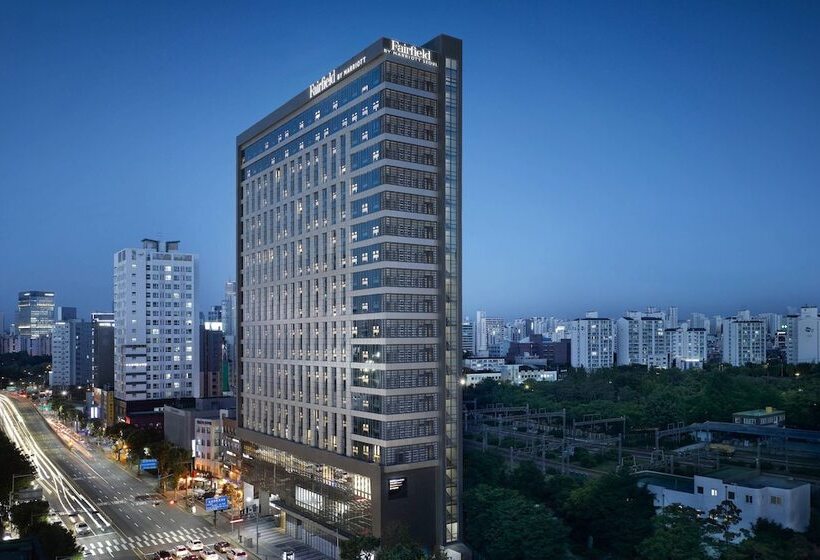 فندق Fairfield by Marriott Seoul
