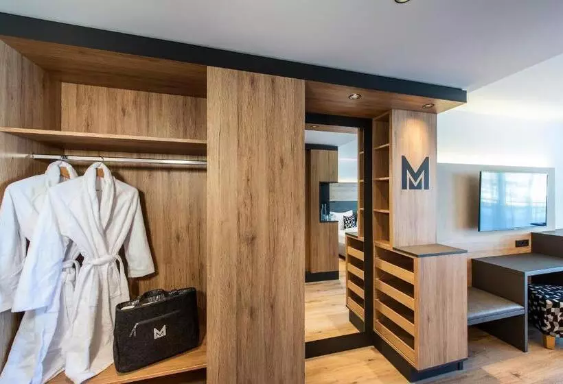 Hotel Modern Mountain