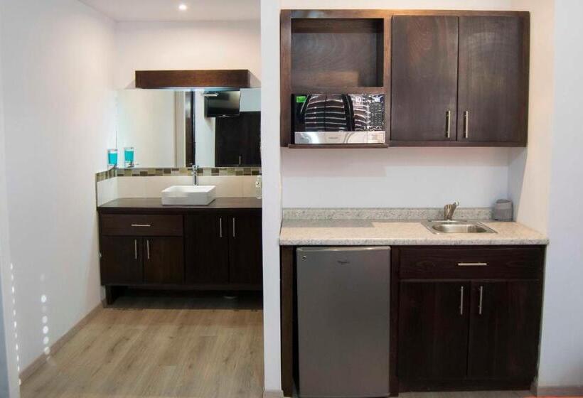 فندق Onix Suites