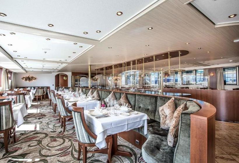 Crossgates Hotelship Altstadt   Düsseldorf