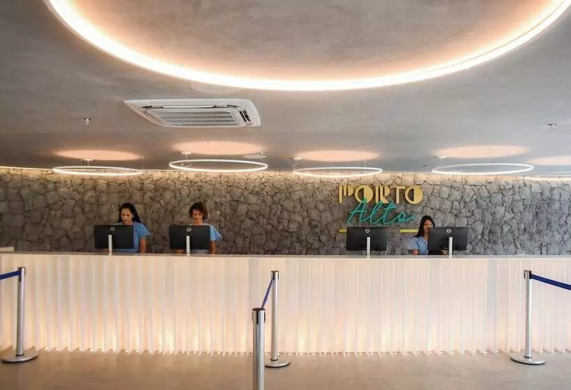 Hotelli Porto Alto Diamond Gestão