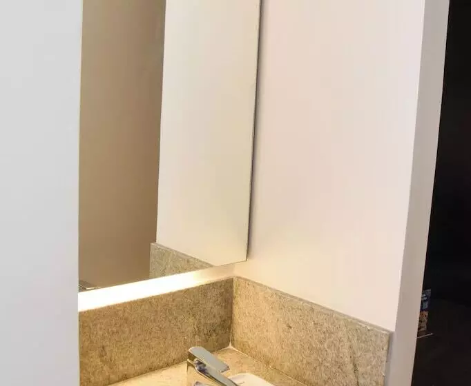 Hotelli Porto Alto Diamond Gestão