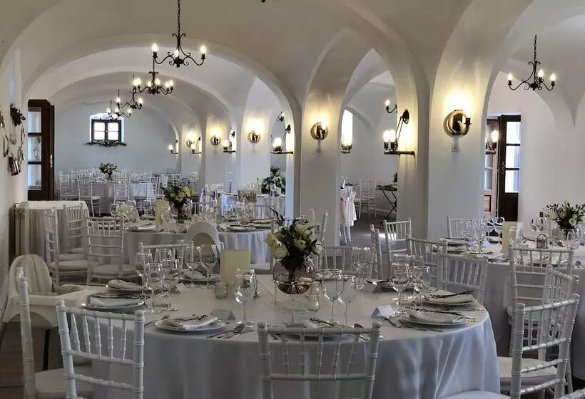 Aamiaismajoitus (B&B) The Houses Of History  Anno 1830