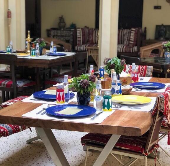 בית מלון כפרי Al Koot Heritage