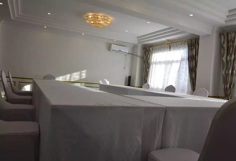 هتل Asia And Africa