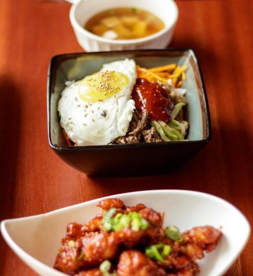 Отель Duomo And Suites