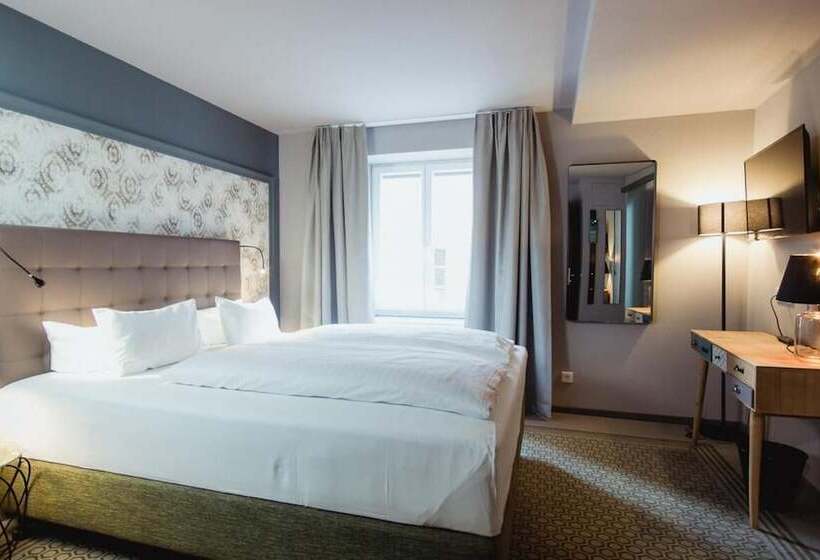 فندق Goldene Traube  By Neugart