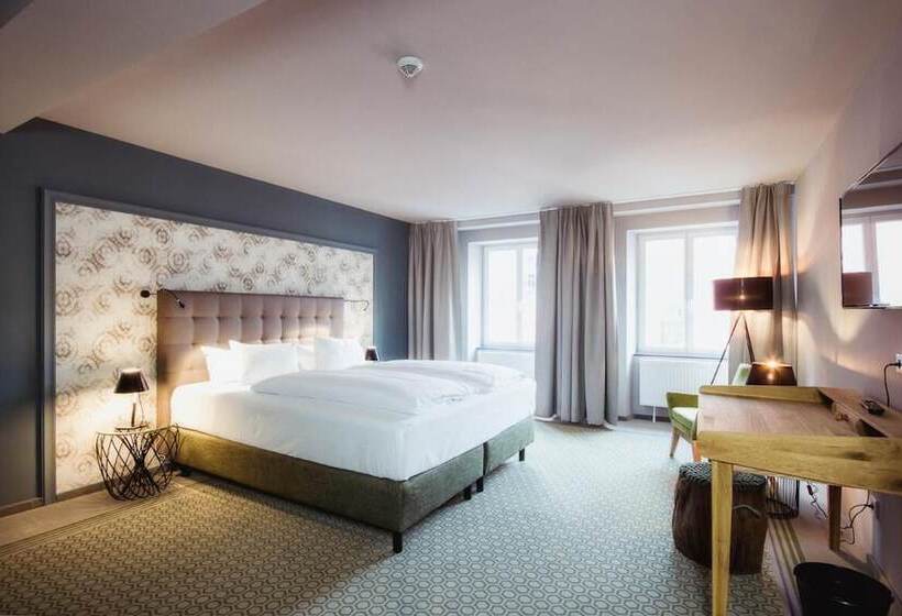 فندق Goldene Traube  By Neugart