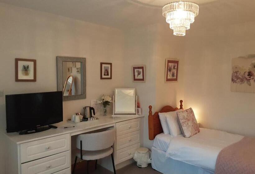 ベッドアンドブレックファースト Hawthorn Lodge