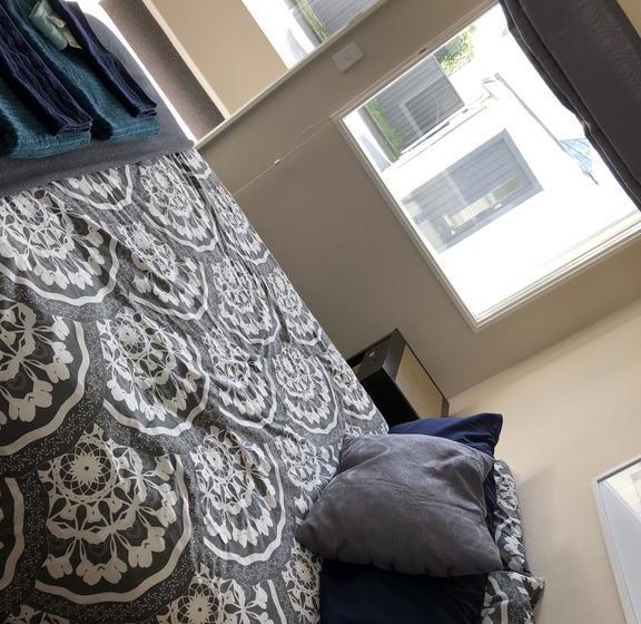 Bed and Breakfast Living On Dee