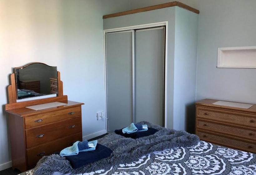 Bed and Breakfast Living On Dee