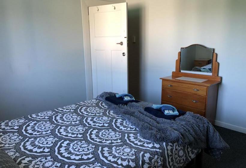 Bed and Breakfast Living On Dee