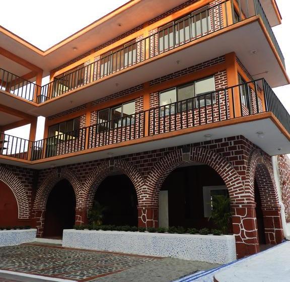 Отель Hy Cocoyoc