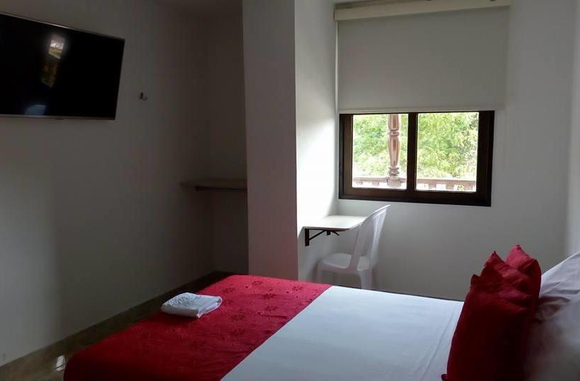 Hotel Perla De La Sabana