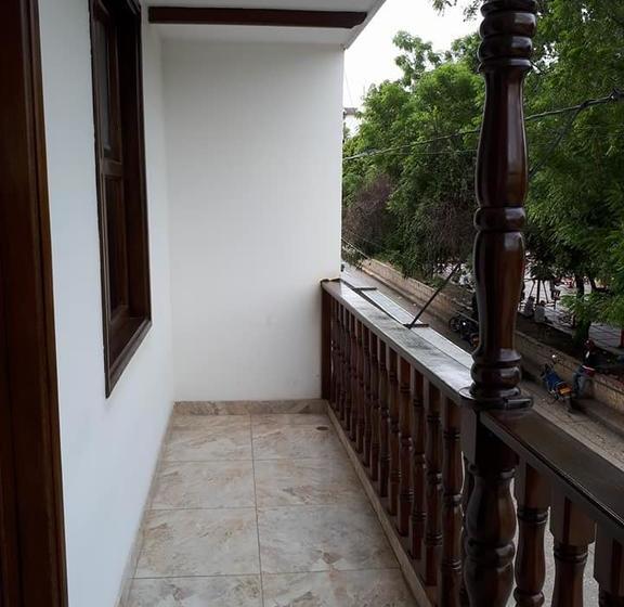 Hotel Perla De La Sabana