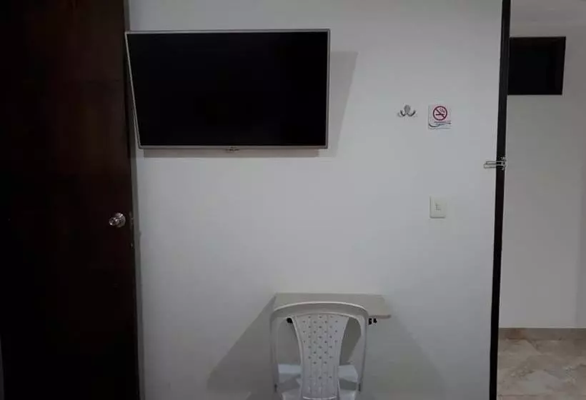 ホテル Perla De La Sabana