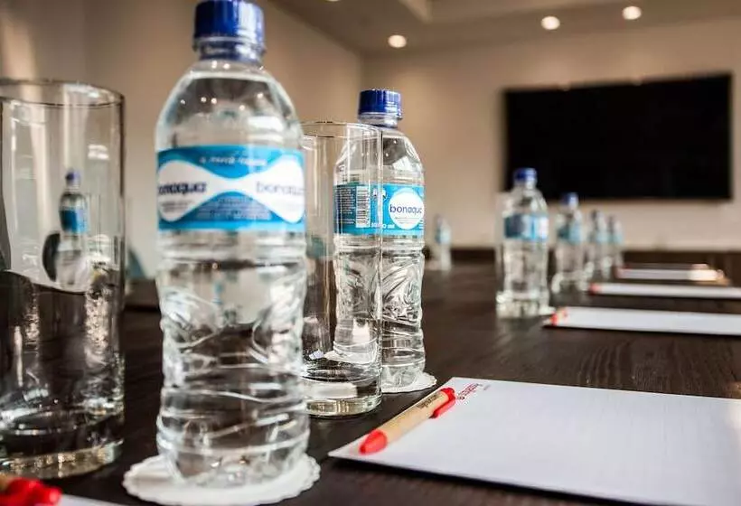 Hotel Stayeasy  Maputo