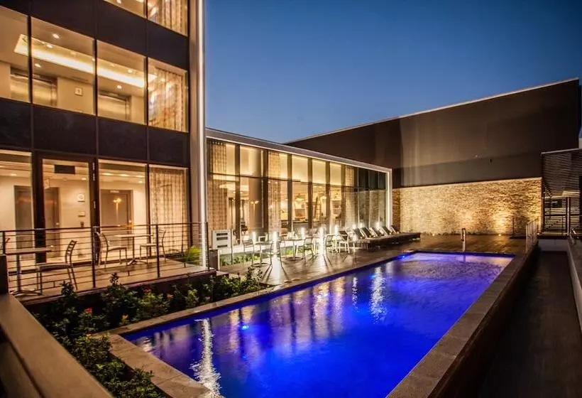 Hotel Stayeasy  Maputo