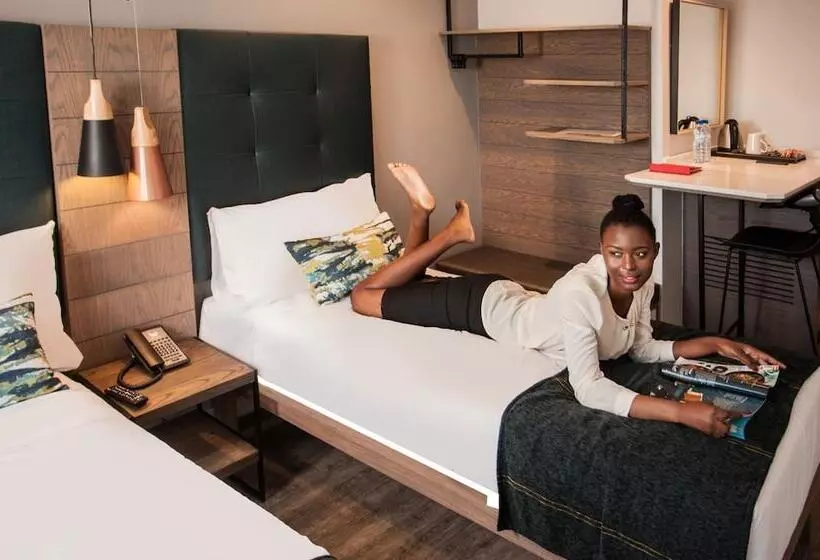 Hotel Stayeasy  Maputo