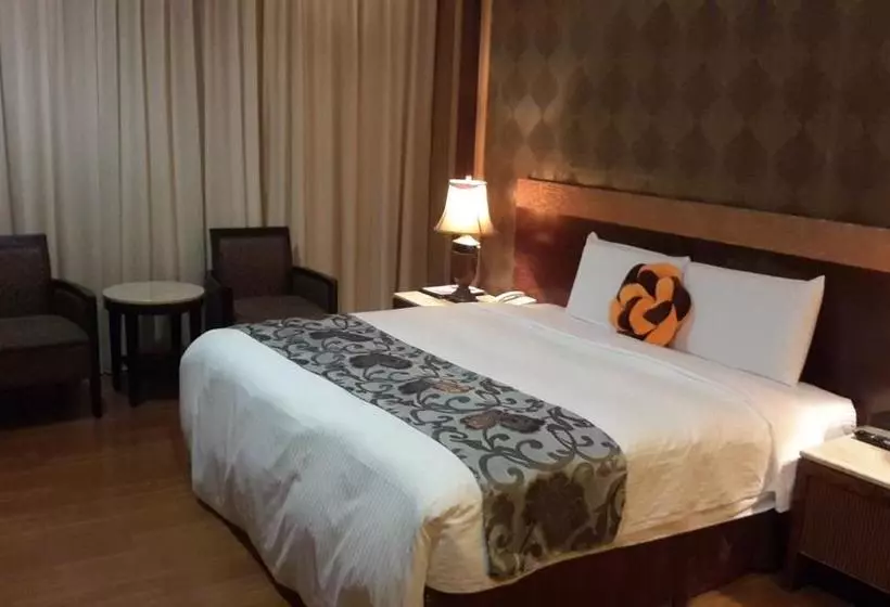 Love Story Motel