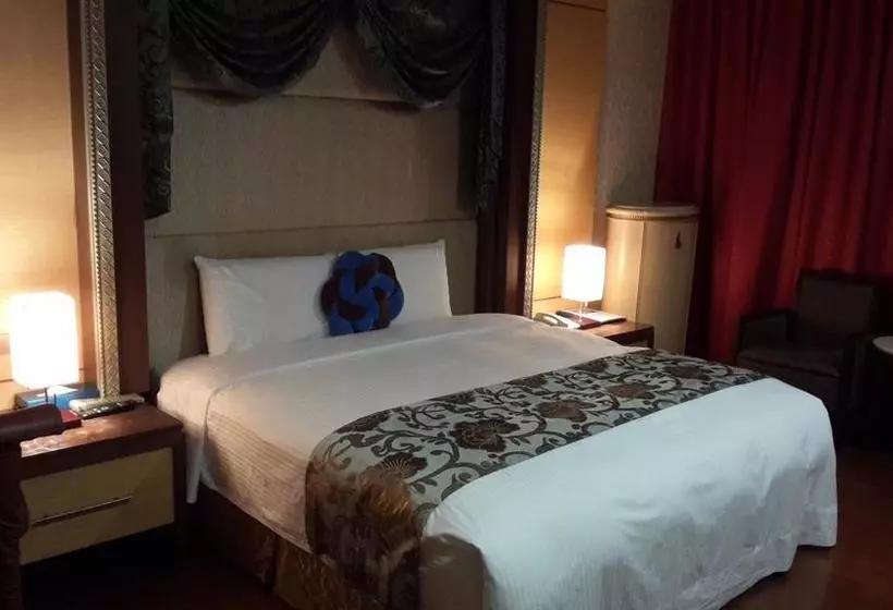 Love Story Motel