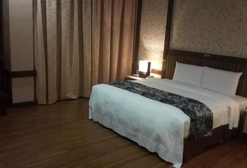Love Story Motel