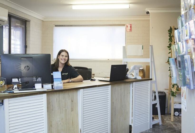 منتجع Horseshoe Bay Holiday Park